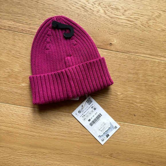 NWT Zara kids beanie - Picture 2 of 4